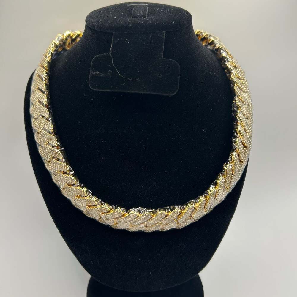 Moissanite Cuban Link Chain Gold 20 Inch 20mm 3Row Heavy Hyperallergenic Men VVS